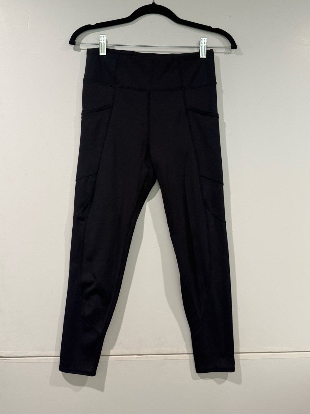 Threads 4 Thought Black High-Waist Pocket Leggings